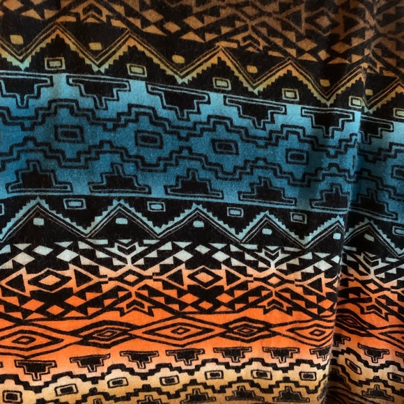 Wet seal colorful tank top, top of back is lace, size S - Picture 3 of 5